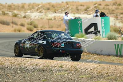 media/May-31-2025-CalClub SCCA (Sat) [[2c1a04e1ee]]/Qualifying/Group 5/Turn 4/